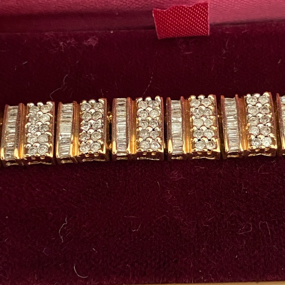 6.44 cttws GENUINE DIAMOND 10K GOLD BRACELET - Picture 8 of 16
